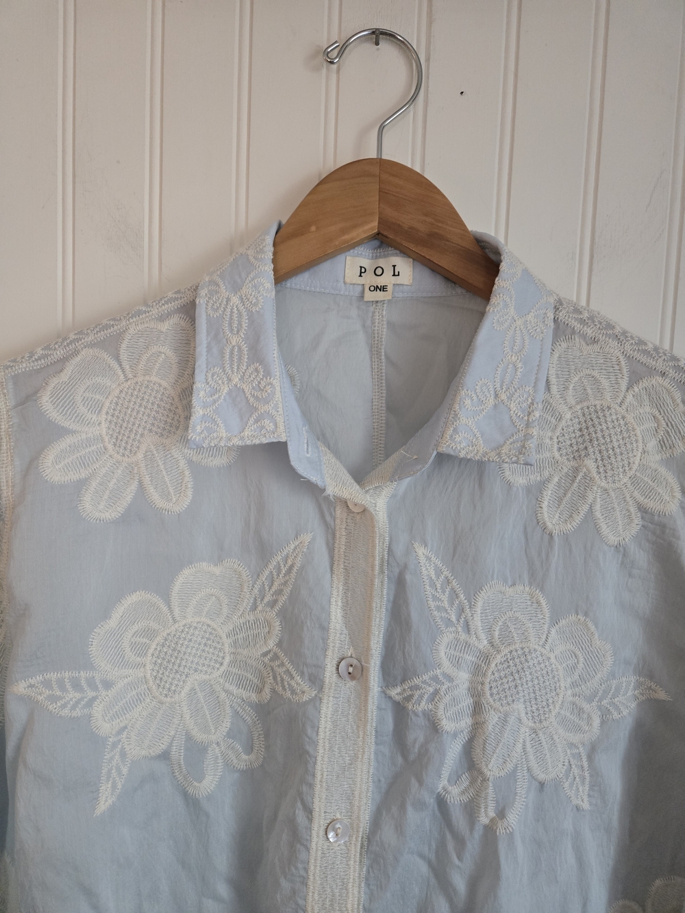 POL Light Blue Floral And Lace Embroidered Collar Button-Up Tunic - Picture 6 of 13